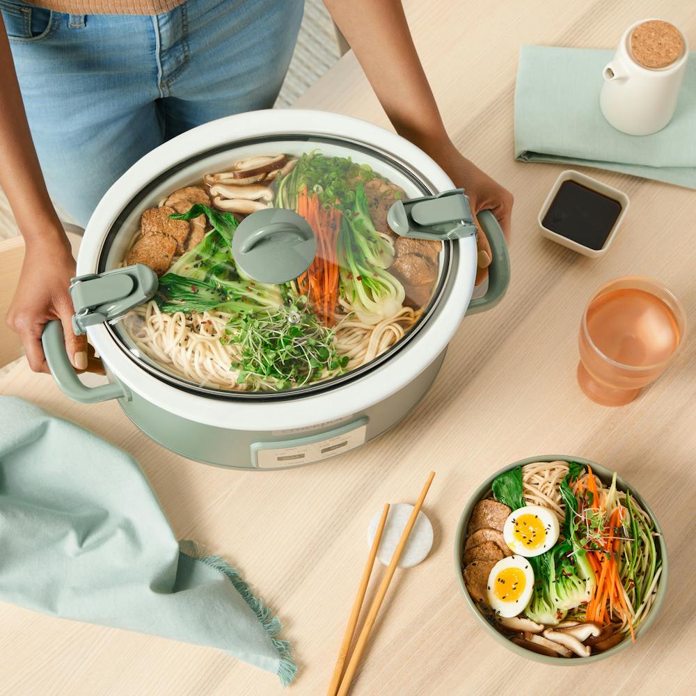 crock-pot-programmable-design-series-6-quart-cook-and-carry-slow-cooker-moonshine-q7 e2157e4d-cc25-3171-9be7-69d3a88485b0.jpg